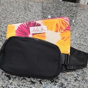 Black Unbranded Belt/Crossbody Bag w/Clinique Cosmetic Bag